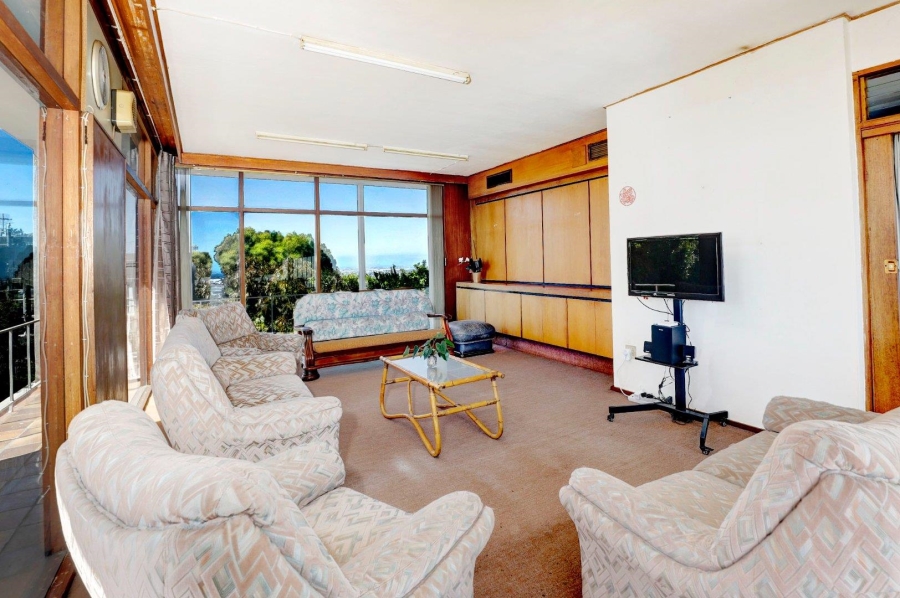 5 Bedroom Property for Sale in Welgemoed Western Cape